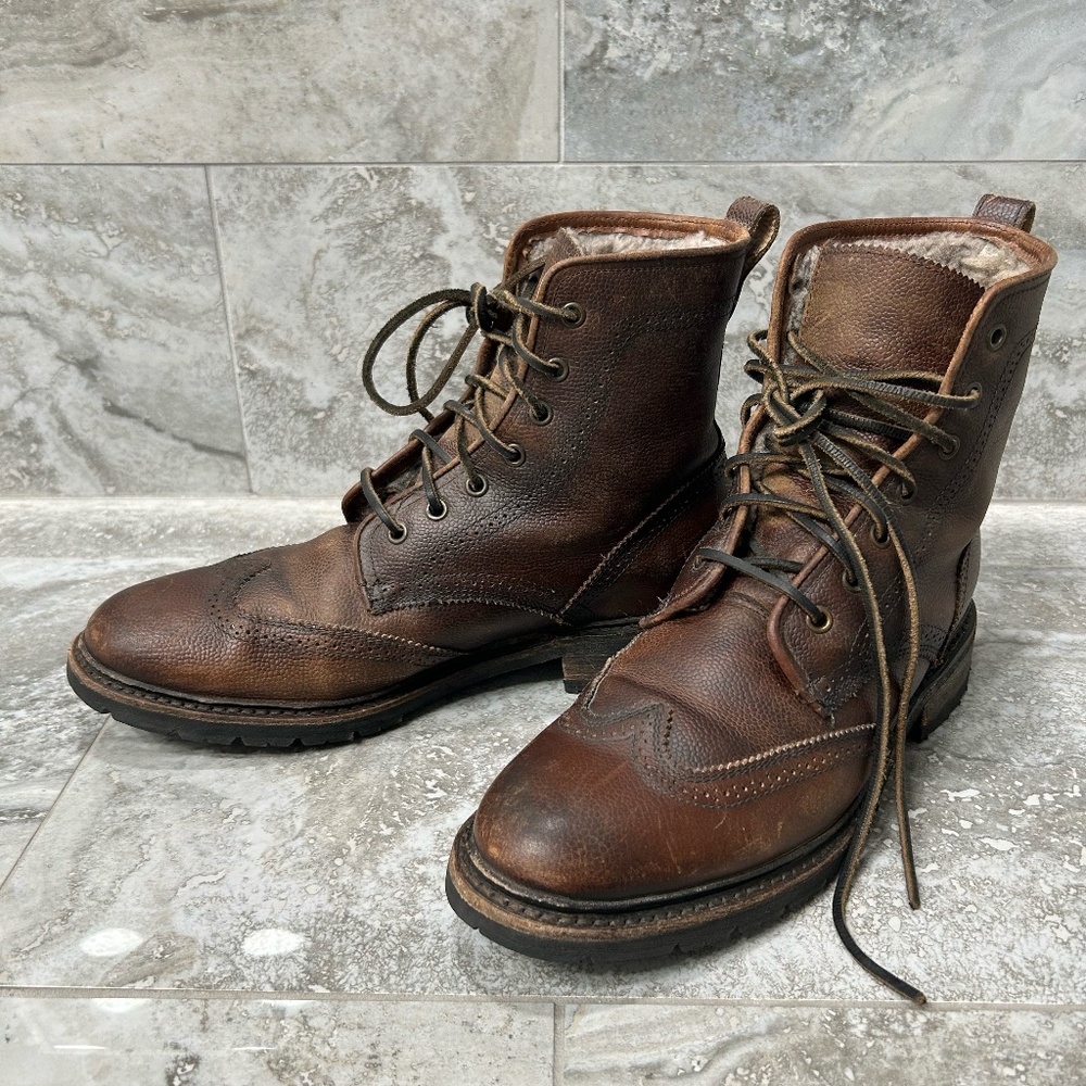 Men's 9 Frye James Lug Lace Up Boot Dark Brown Hammered Full Grain 87931 DBN